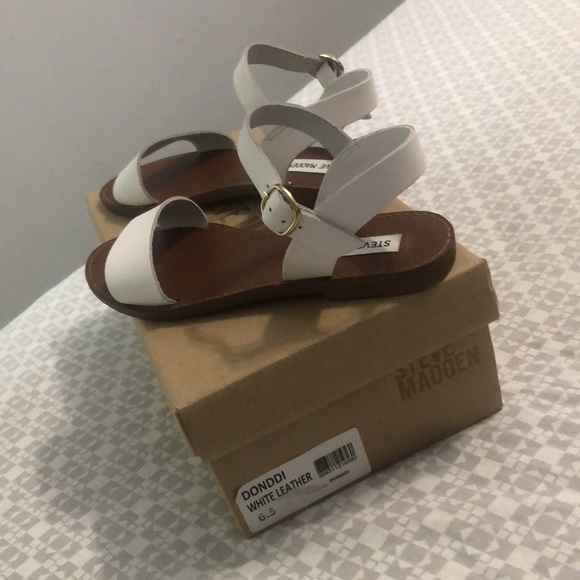 steve madden sandals - Picture 9 of 9